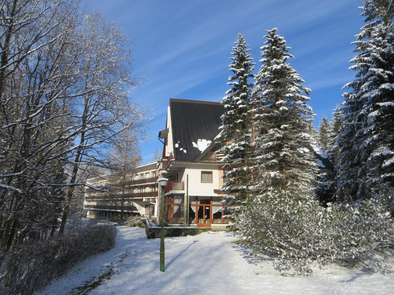 Geovita Zakopane Buitenkant foto