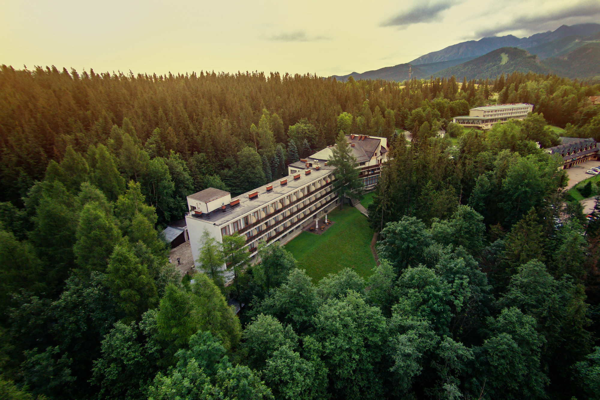 Geovita Zakopane Buitenkant foto